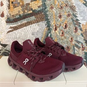 ON Women's Athletic Shoes - Burgundy